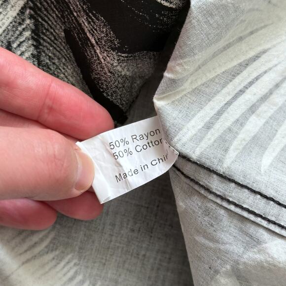 Deus ex Machina Tropical SS Black/White Button Up Shirt Size M GUC - Picture 5 of 6